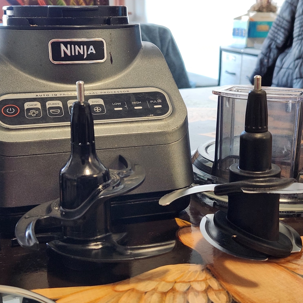 Ninja Kitchen System with Black and Silver Accents - Picture 2 of 10